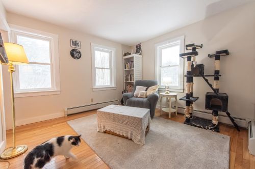 132 Old Mill Pond Rd, Henniker NH  03242-3152 exterior