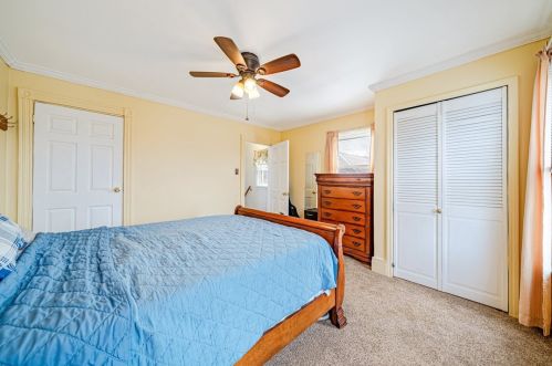 2703 Kansas St, Mckeesport PA  15132-7841 exterior