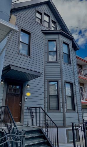 712 25th St, Union City NJ  07087-2200 exterior