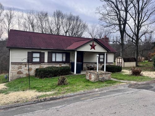 535 Dry Hill Rd, South Connellsville, PA 15425-6191