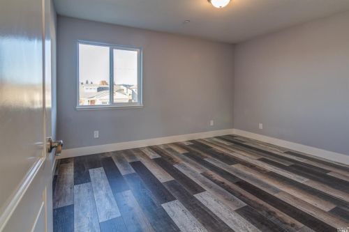 1916 Pine Meadow Dr, Santa Rosa CA  95403-1584 exterior