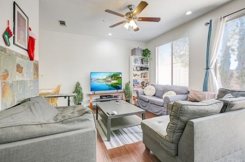 3316 Lochleven Ln, Orange, CA 92869-2894