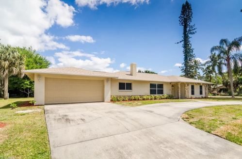 1022 Roseate Dr, Naples, FL 34104-4441