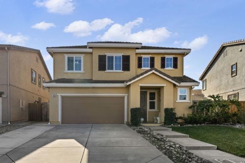7018 Westminster Ct, Vacaville CA  95687-8254 exterior