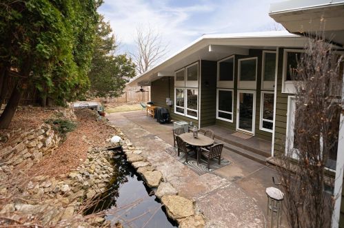 1703 Sunset Dr, La Crosse WI  54601-7028 exterior