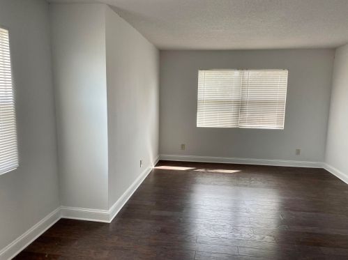 350 13th St, Vero Beach FL  32962-6419 exterior