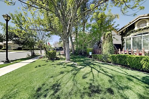 780 Sequoia Way, Los Banos, CA 93635-6202