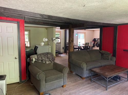 497 Cornwall Bridge Rd, West Woods CT  06069-2522 exterior