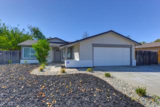 7904 Deerleaf Dr, Sacramento, CA 95823-4410