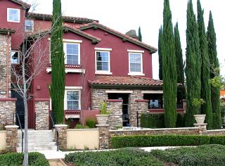 3551 Central Pkwy, Pleasanton, CA 94568-4810