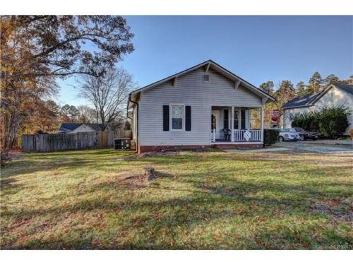 108 Franklin Ave, Kannapolis, NC 28081-3331