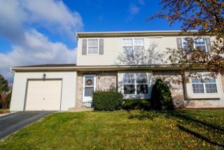 157 30th St, Northampton, PA 18067-1054