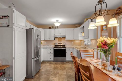 112 Calvary Church Rd, Longlevel, PA 17368-9515