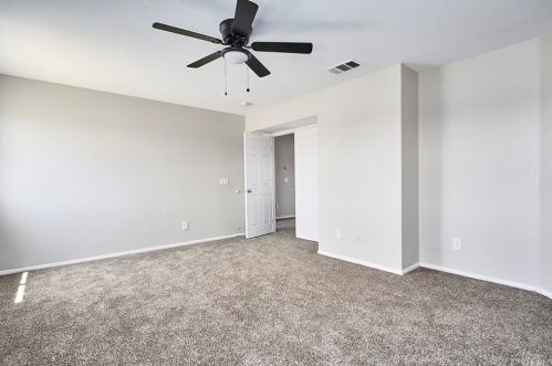 13979 Kicking Horse Cir, Victorville CA  92394-7561 exterior