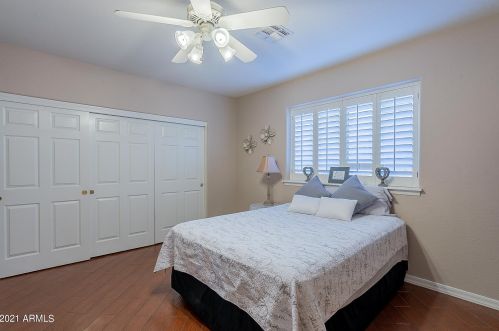 7002 Lone Cactus Dr, Glendale AZ 85308-9508 exterior