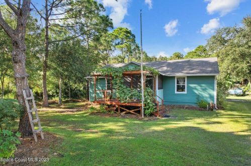 5140 Avocado Ave, Cocoa, FL 32926-2942