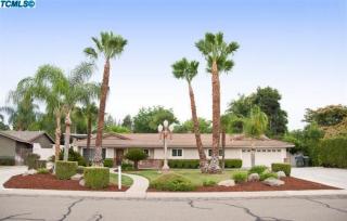 3019 Royal Oaks Dr, Visalia CA  93277-4279 exterior