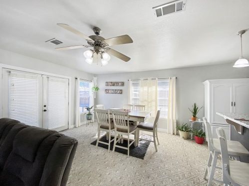 1000 Chestnut St, Honey Grove TX  75446-2036 exterior