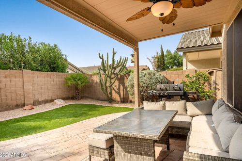 23434 21 Pl, Phoenix AZ 85006-3111 exterior