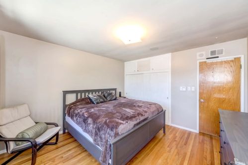 1740 Hickory Ave, Torrance CA 90503-7219 exterior