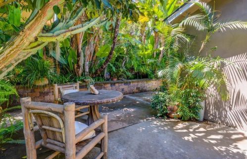 829 Sidonia St, Encinitas, CA 92024-2356