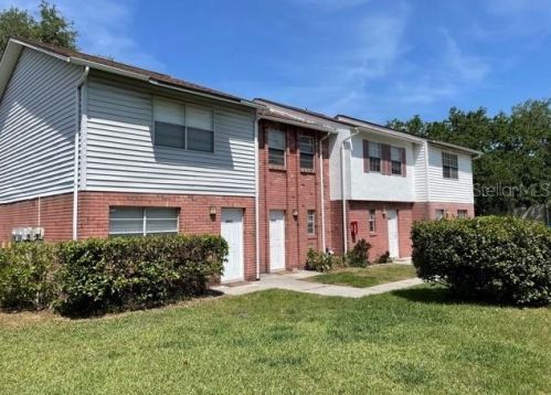 8921 Cochise Ln, Port Richey, FL 34668-4901