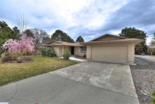 723 Snyder St, Richland, WA 99354-1704