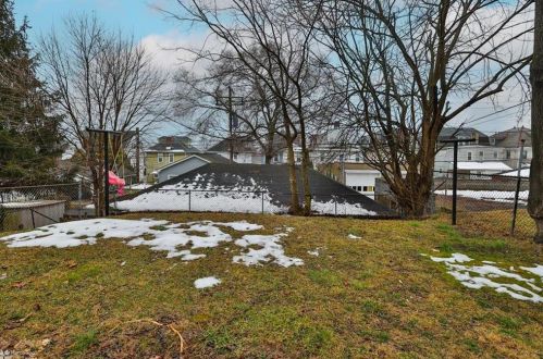 1828 Washington Blvd, Easton PA  18042-4633 exterior