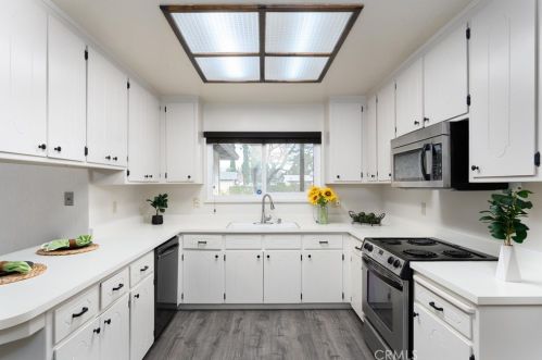 1955 Modoc Dr, Chico CA  95928-4138 exterior