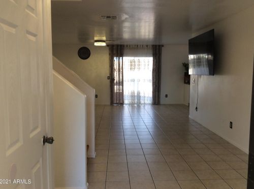 7775 55th Dr, Glendale, AZ 85301-7862
