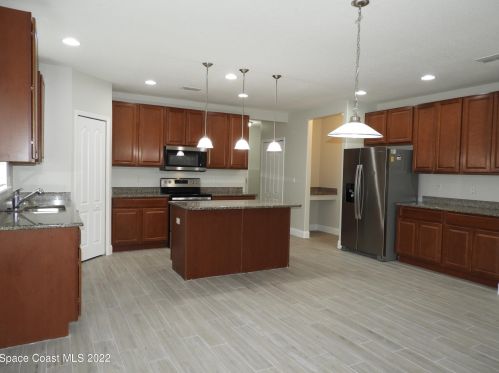 583 Hollow Glen Dr, Titusville FL  32780-3278 exterior