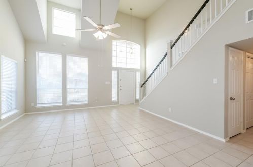 3205 Wren Ln, Midlothian TX  76065-6799 exterior