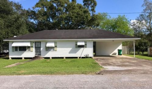 190 Queens Row, Crowley, LA 70526-6905