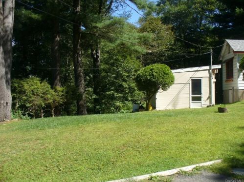 722 Old Route 17, Monticello NY  12701-7019 exterior