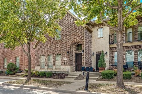 5555 Cecina Dr, Frisco TX  75034-2390 exterior