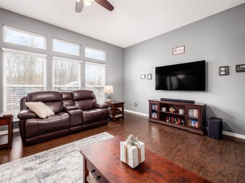 1102 Chaser St, Blacklick OH  43004-8783 exterior