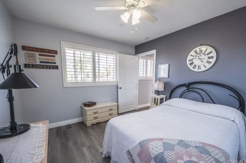 21825 Ravenna Ave, Long Beach CA  90745-3132 exterior