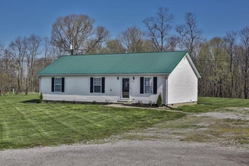 123 Hotel St, Bagdad, KY 40003-8028