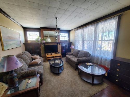 2800 Versailles Ave, Mckeesport, PA 15132-2046