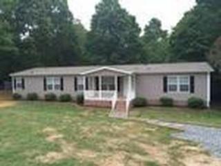 1325 Oak Breeze Dr, Mooresville, NC 28115-8202