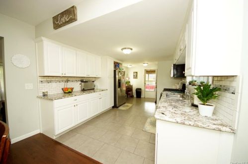 265 Phillipsburg Rd, Middletown NY  10940-3508 exterior