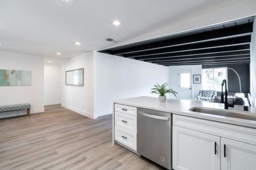 4910 Magnus Way, San Diego CA  92113-3518 exterior