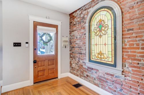 417 3rd St, Newport, KY 41071-1726