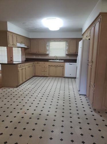 2503 Webb Ave, Greenville TX  75402-6835 exterior