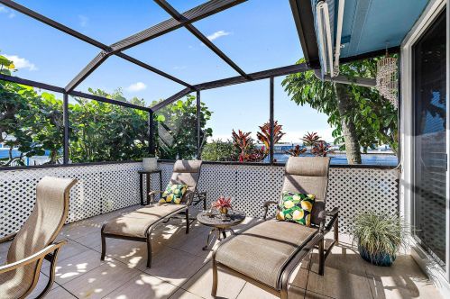 622 Ocean Dunes Cir, Jupiter FL  33477-9116 exterior