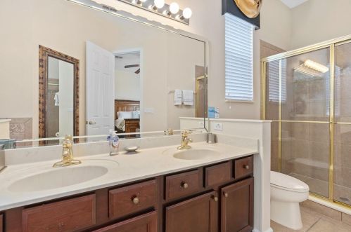 1439 Fairview Cir, Kissimmee FL 34747-6774 exterior