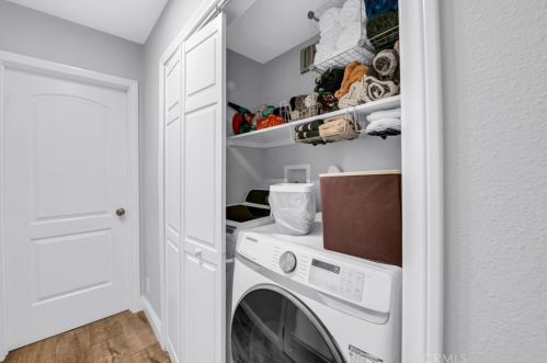 216 Russell Ave, Fullerton CA  92833-2437 exterior