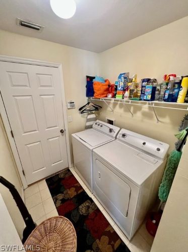 1038 Danforth St, Lehigh Acres FL 33974-9512 exterior