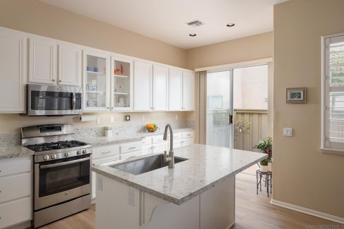 11674 Miro Cir, San Diego CA  92131-3319 exterior