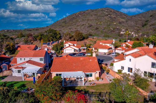 13373 Gabilan Rd, San Diego, CA 92128-4079